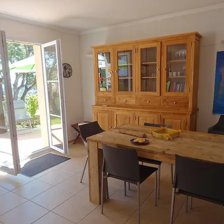 Casa de Férias Les Coralines