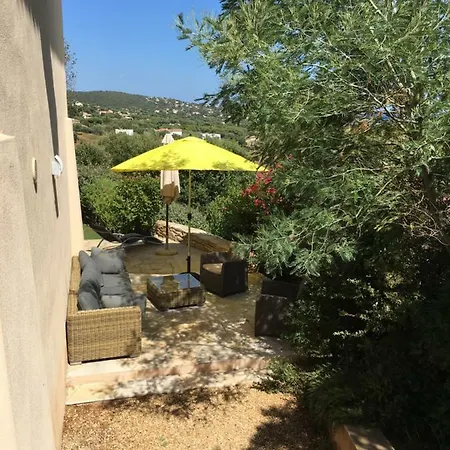 Les Coralines Holiday home *